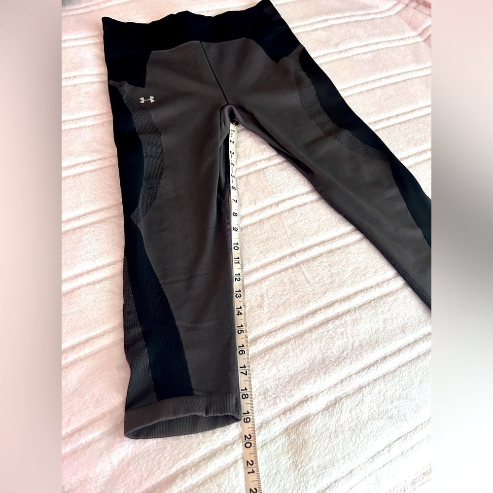Under Armour Women’s Compression Leggings Black Gray Heatgear Workout Sz…​​​​​ - Picture 2 of 10
